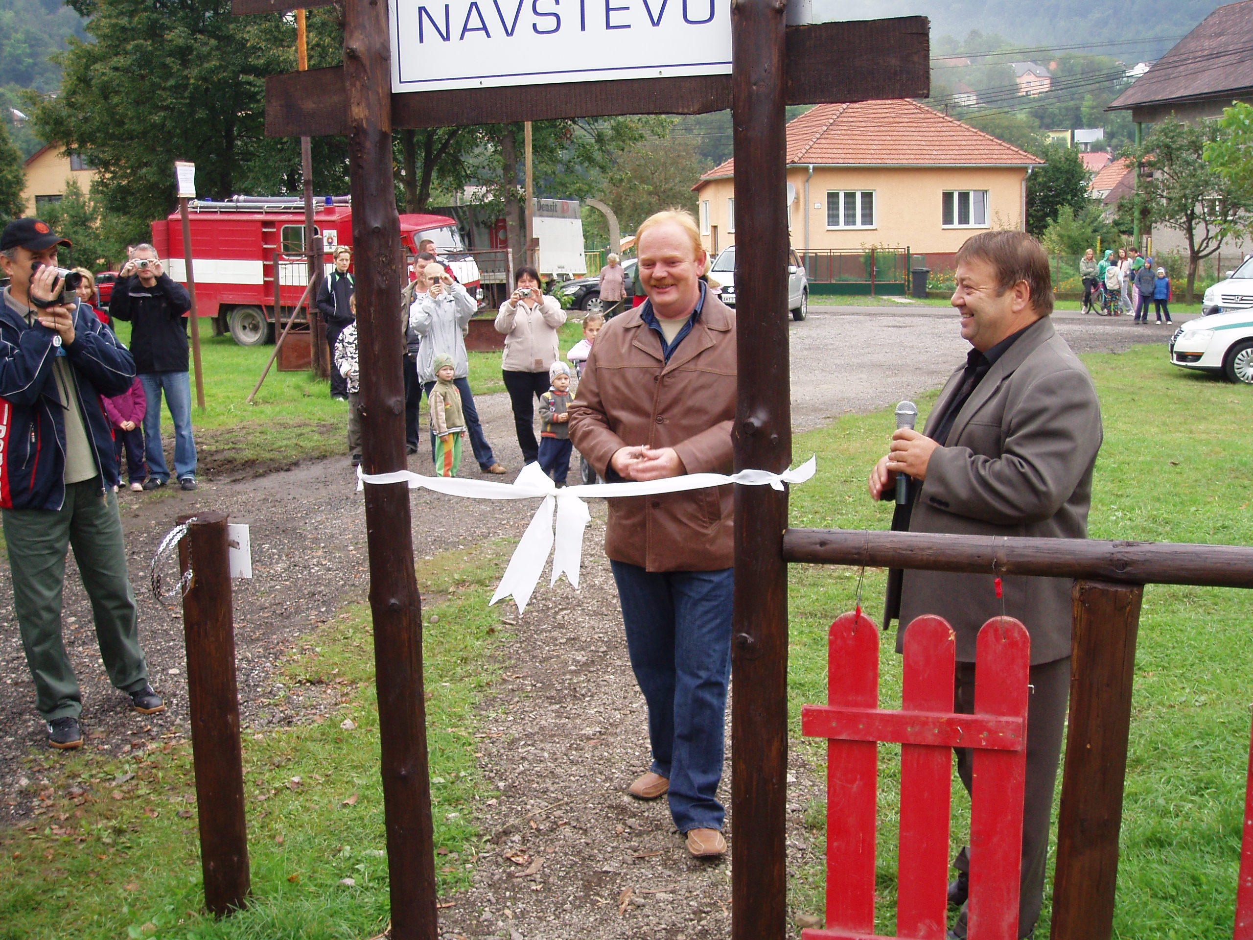 Prestrihnutie pásky.JPG